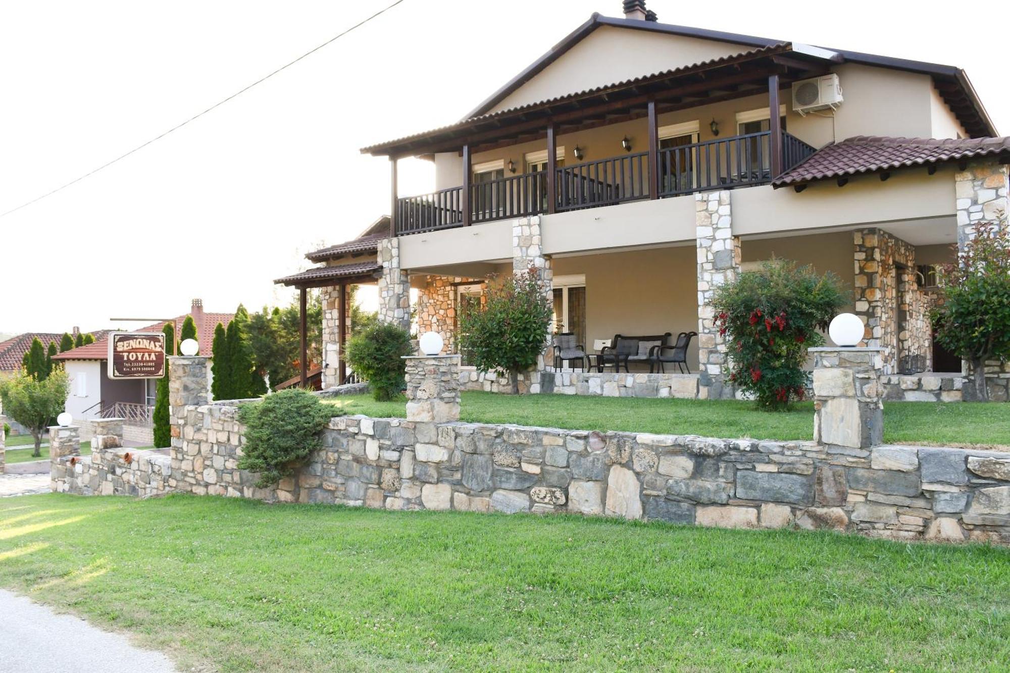 Toula Rooms Angistron Exterior photo